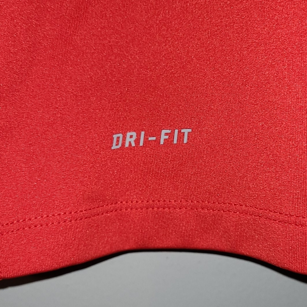 Nike sports tank - Picture 3 of 7